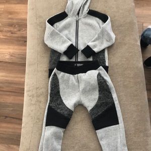 Sweatsuit 2t